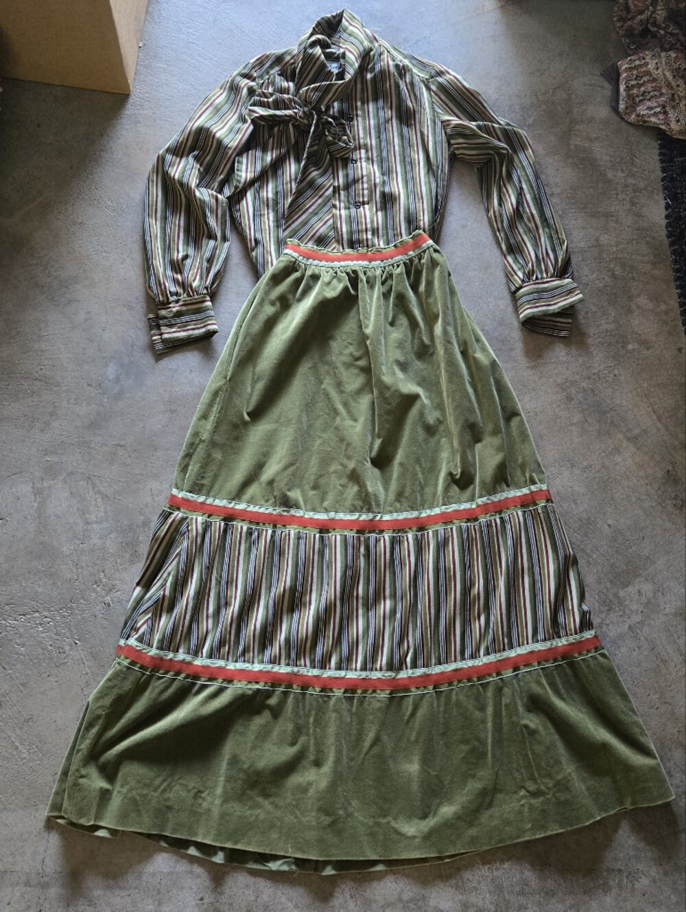 Vintage 70s Victor Costa Bohemian Green Striped Two-Piece Dress Set Xs